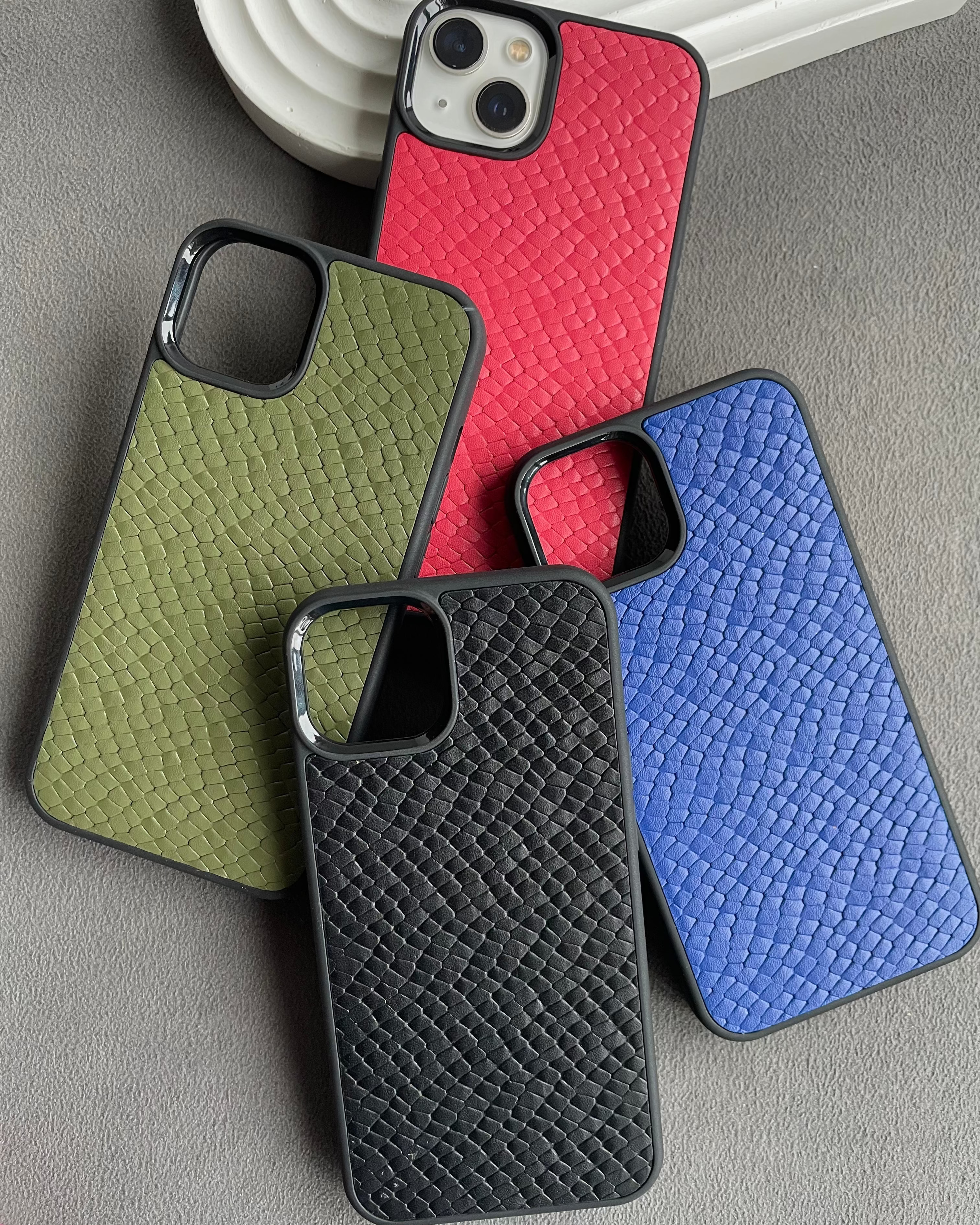 Su Pitonu Desenli Deri iPhone Kılıfı | Pembe