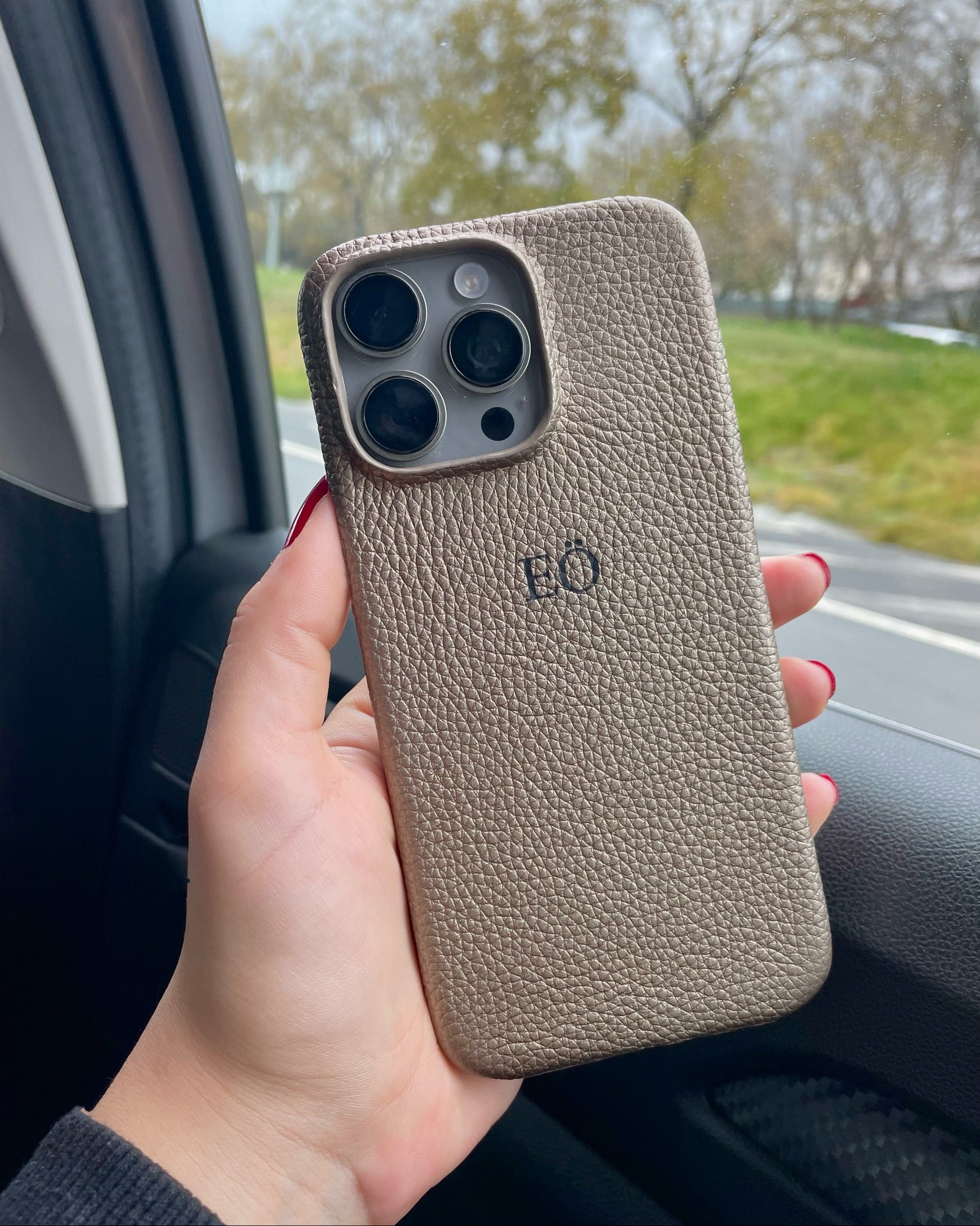 Deri iPhone Kılıfı | Parlak Vizon Togo