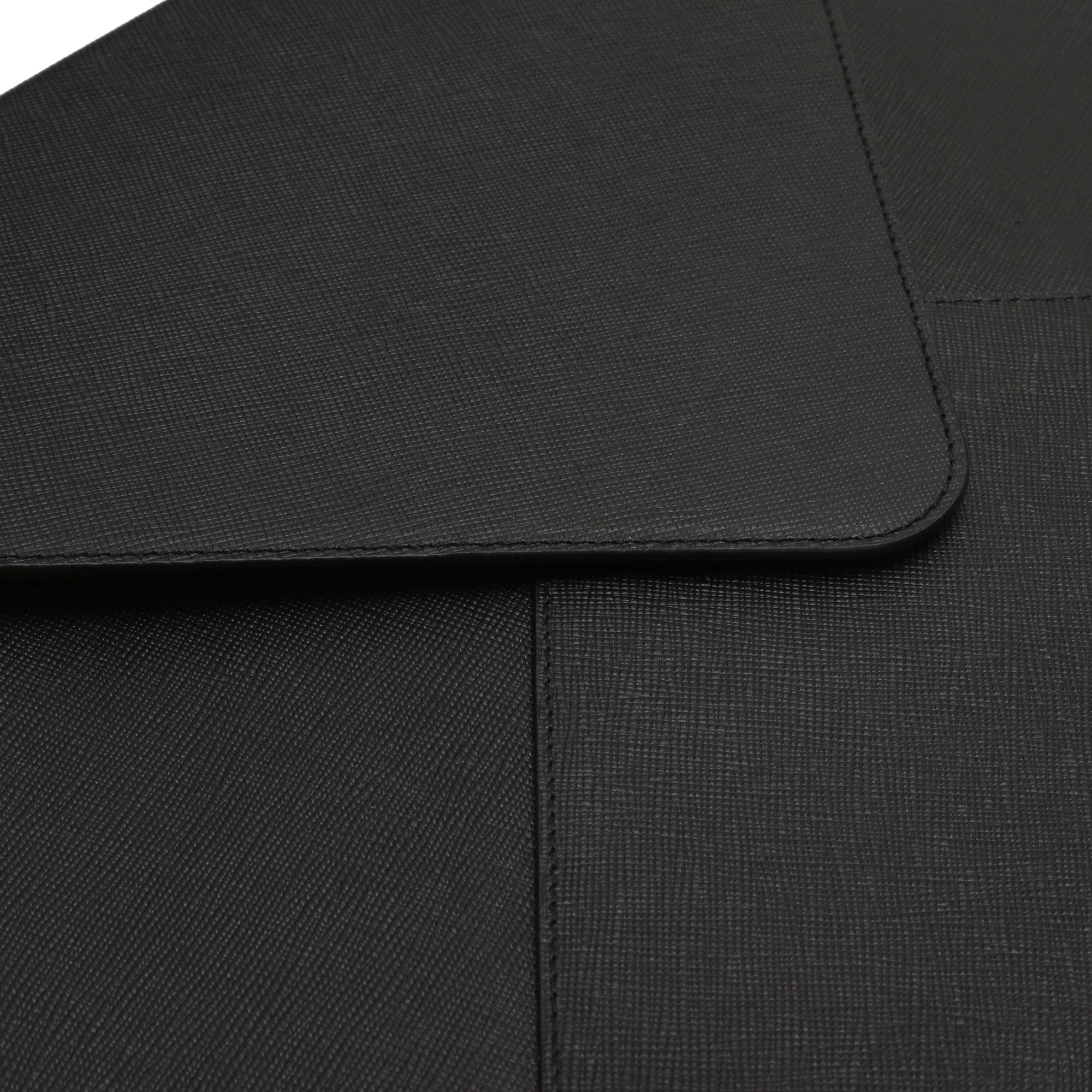 Saffiano Deri MacBook Kılıfı Siyah