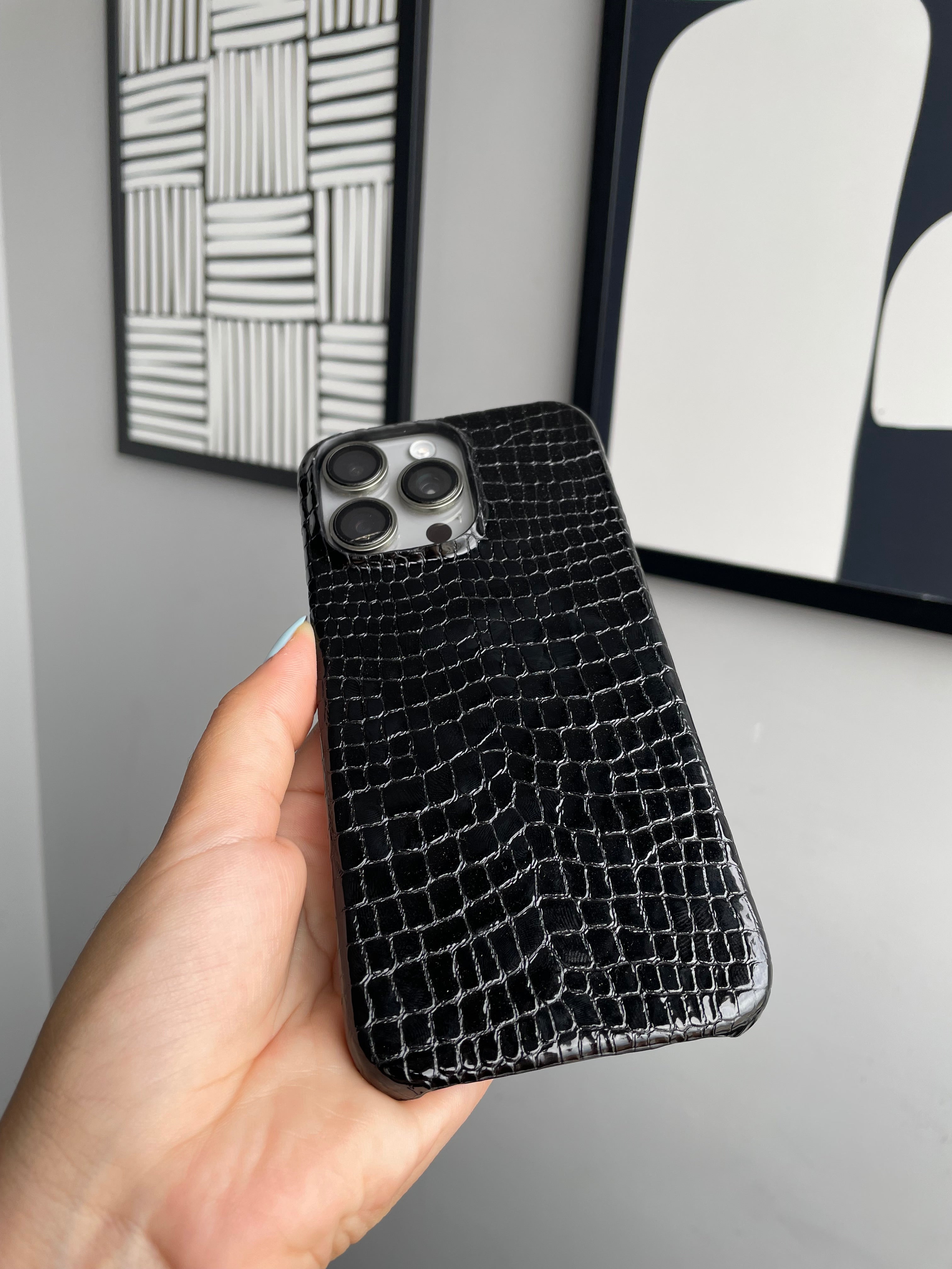 Siyah Parlak Küçük Croco Deri iPhone Kılıfı