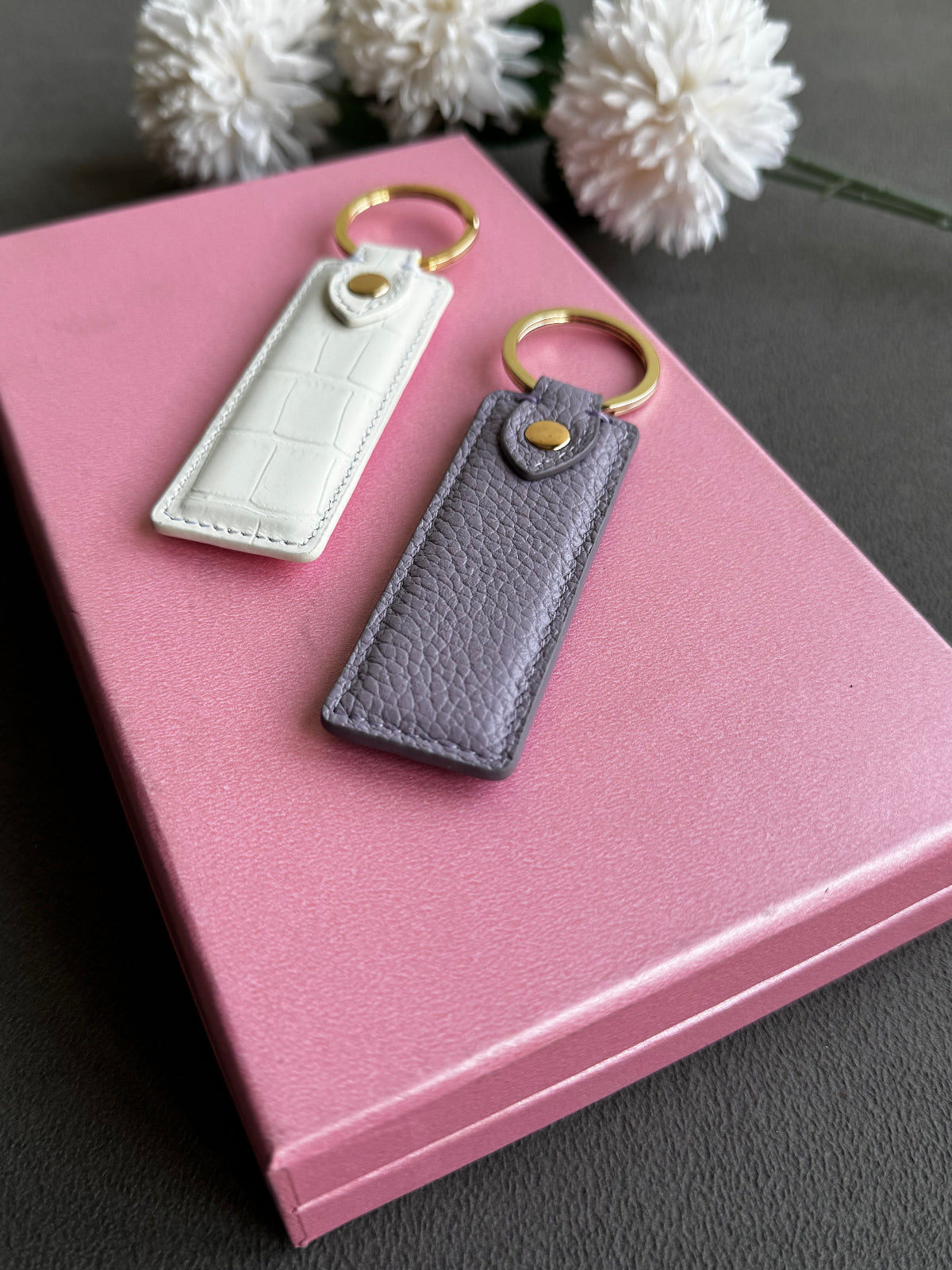 Beyaz Rugan Croco Deri Halka Anahtarlık