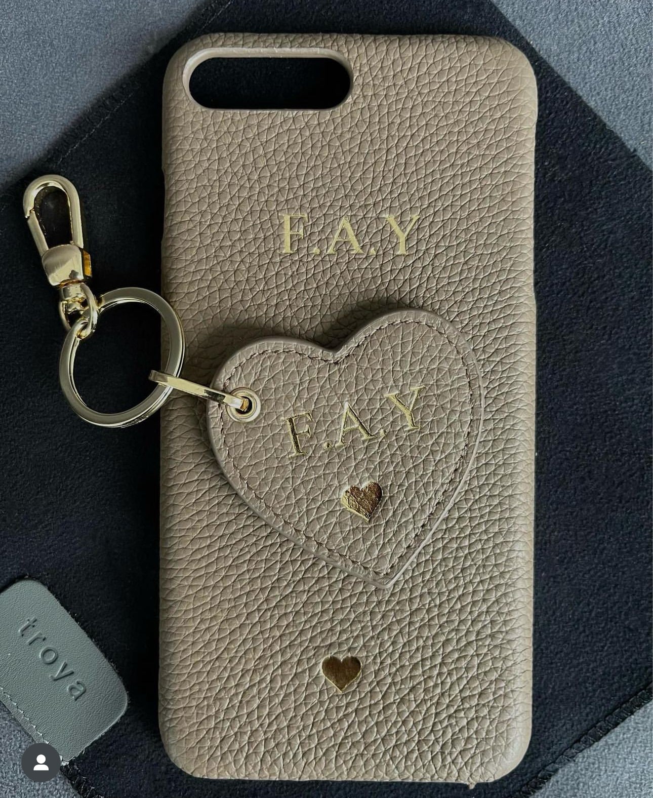 iPhone Kılıfı ve Kalpli Anahtarlık Seti | Vizon Togo