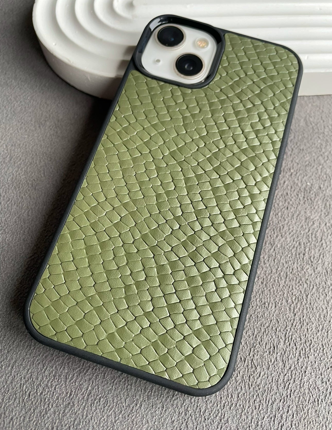 Su Pitonu Baskı Deri iPhone Kılıfı - Haki