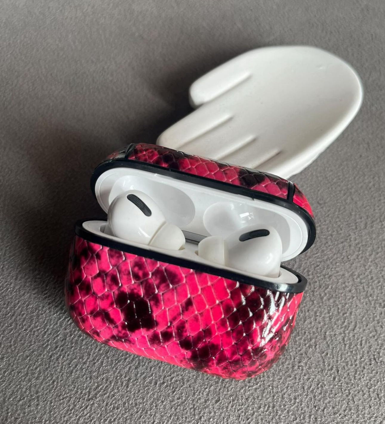 Deri Airpods Kılıfı - Pembe piton