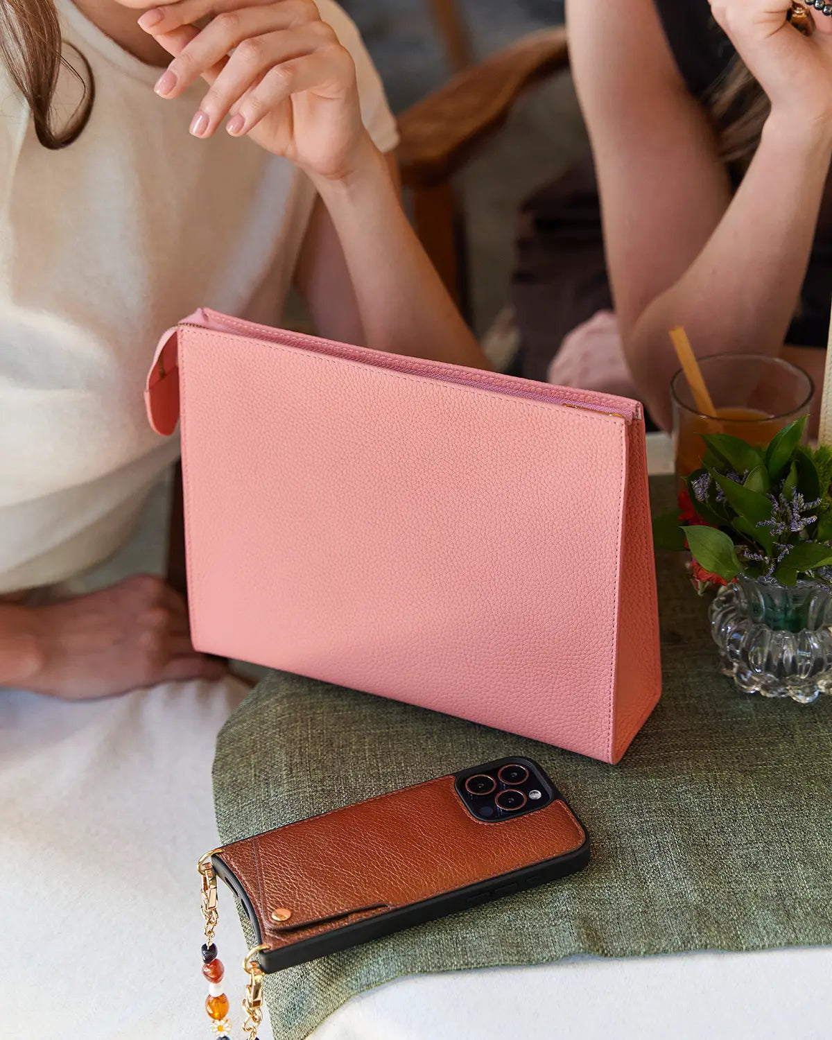 Pudra Pembe Dokulu Deri Clutch Çanta