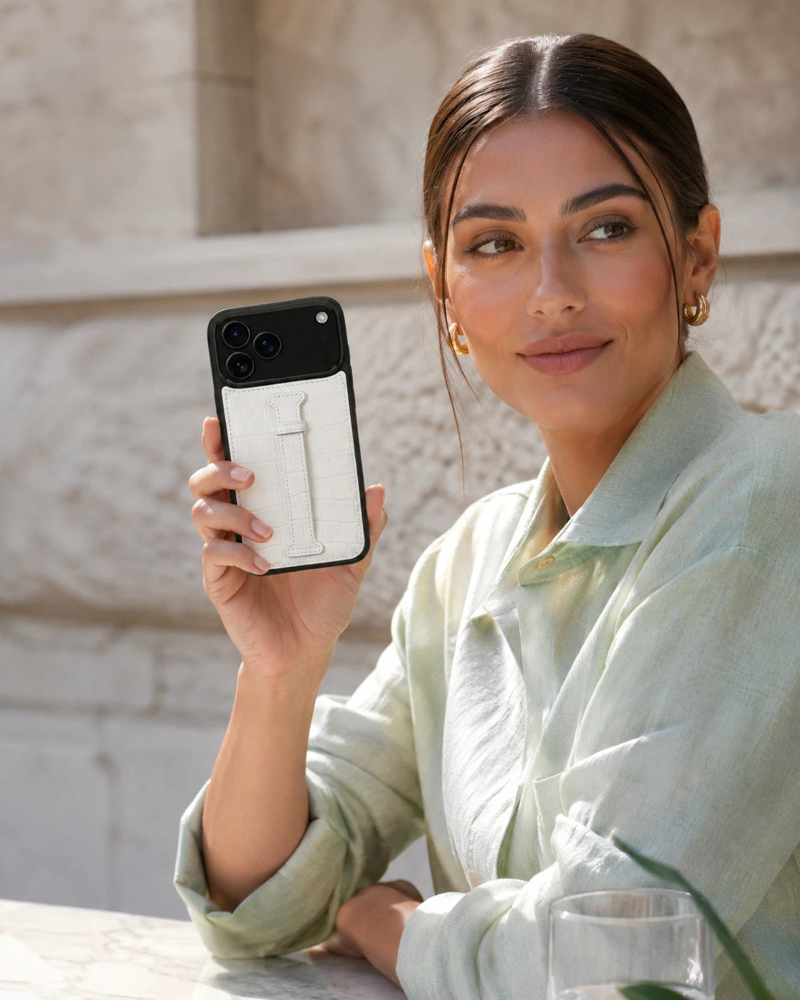 Kemerli iPhone Kılıfı | Beyaz Croco
