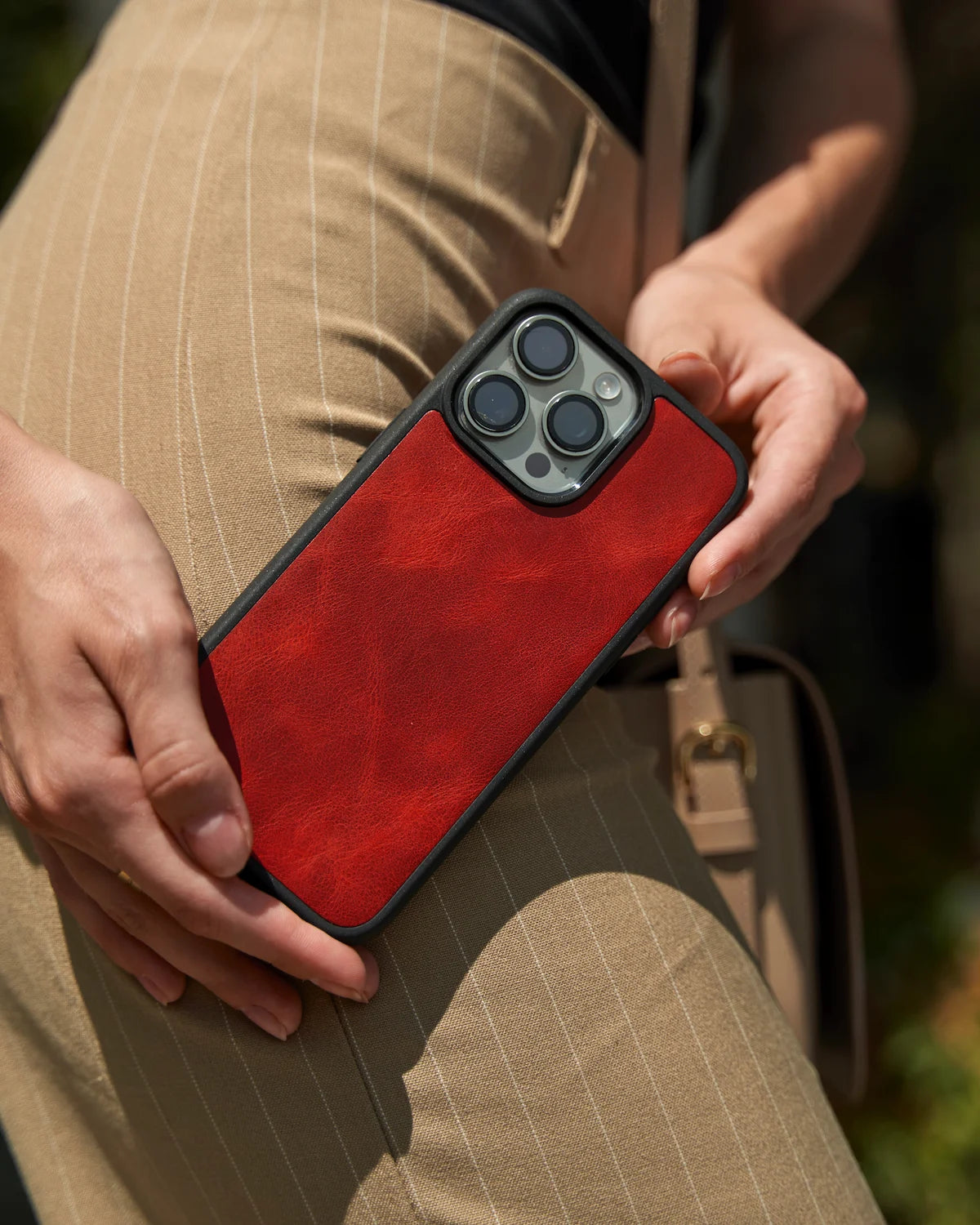 Crazy Deri iPhone Kılıfı | Kırmızı