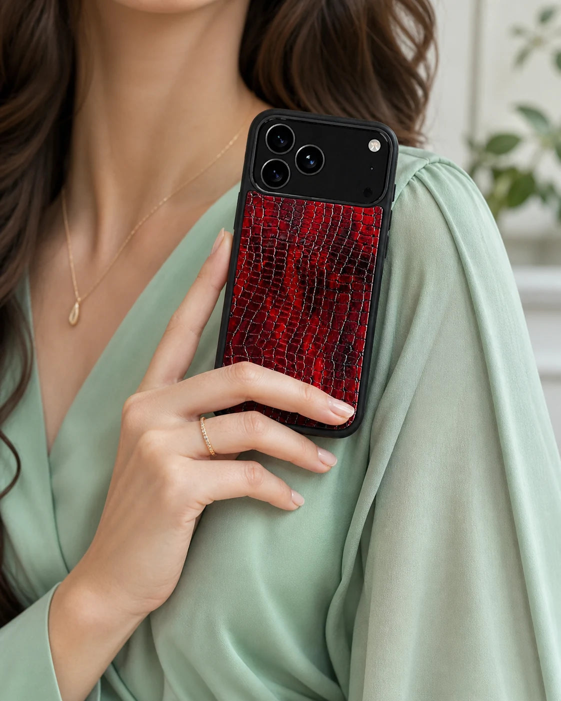 Deri iPhone Kılıfı | Kırmızı Siyah Mat Küçük Croco | Havuz