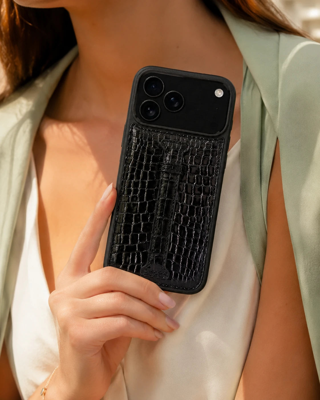 Kemerli iPhone Kılıfı | Siyah Rugan Küçük Croco