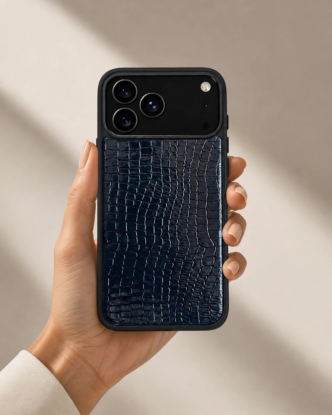 Deri iPhone Kılıfı | Lacivert Küçük Croco | Havuz