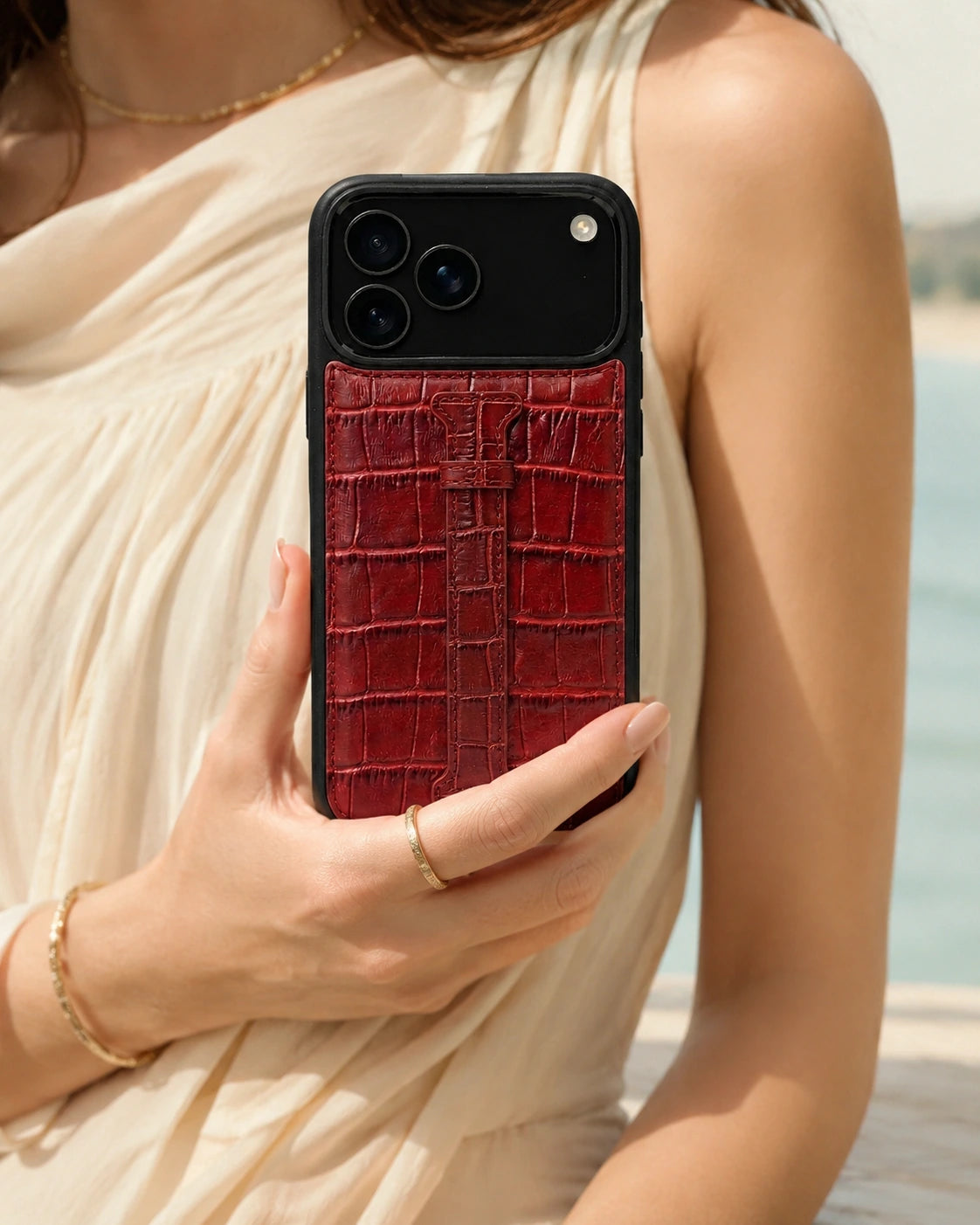 Kemerli iPhone Kılıfı | Kırmızı Mat Croco