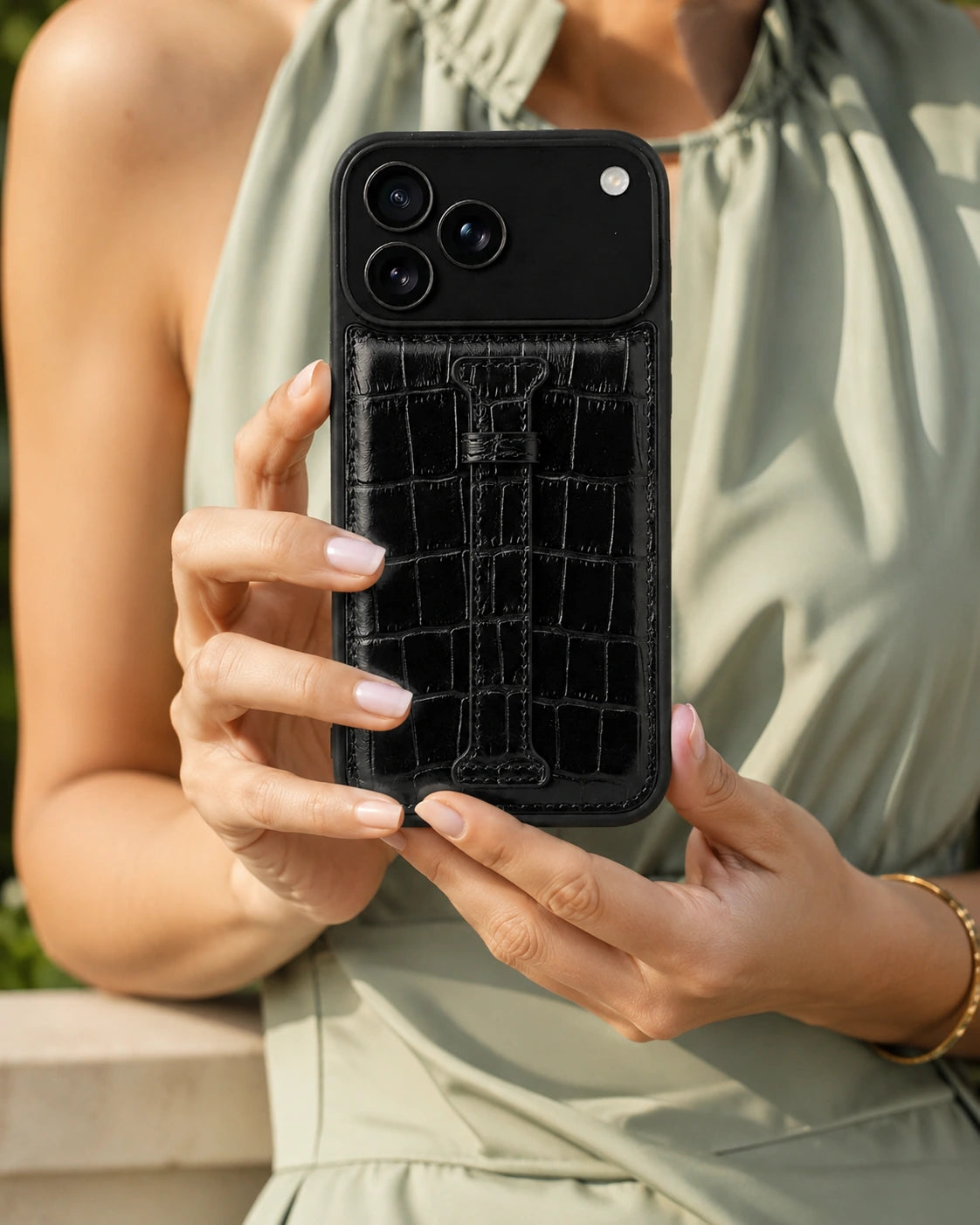 Kemerli iPhone Kılıfı | Siyah Mat Croco
