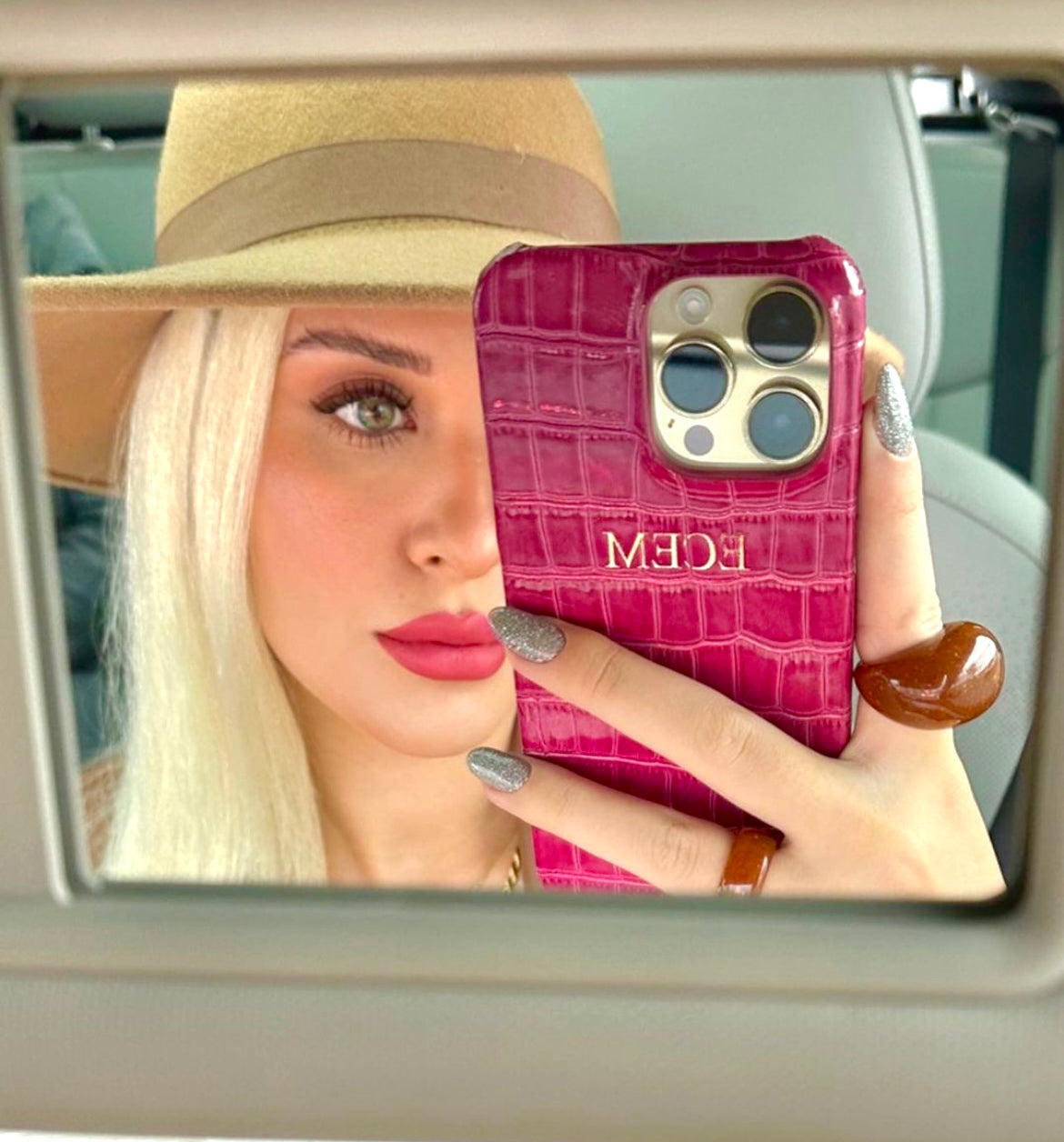 Fuşya Croco Deri iPhone Kılıfı