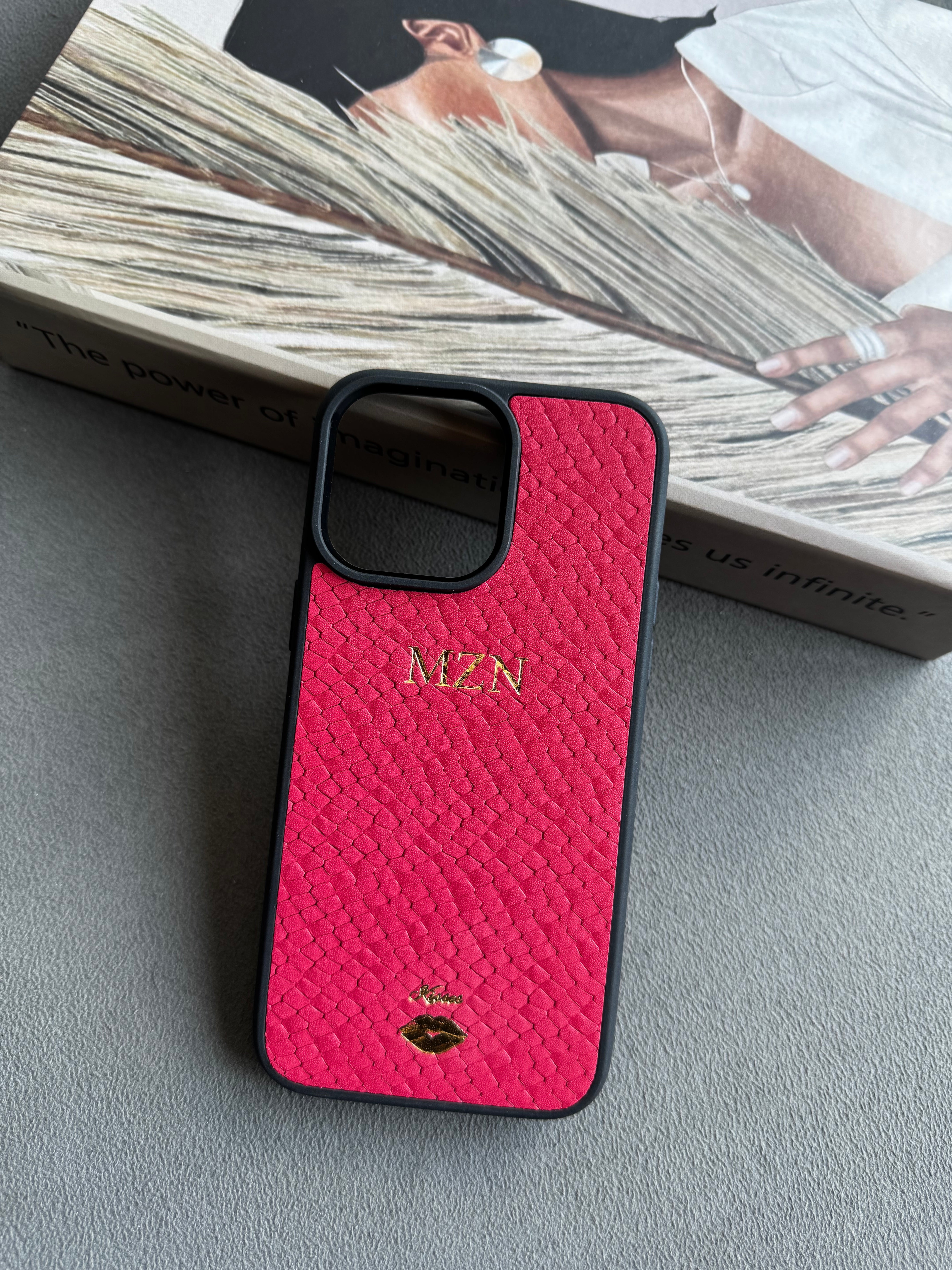 Su Pitonu Baskı Deri iPhone Kılıfı - Pembe