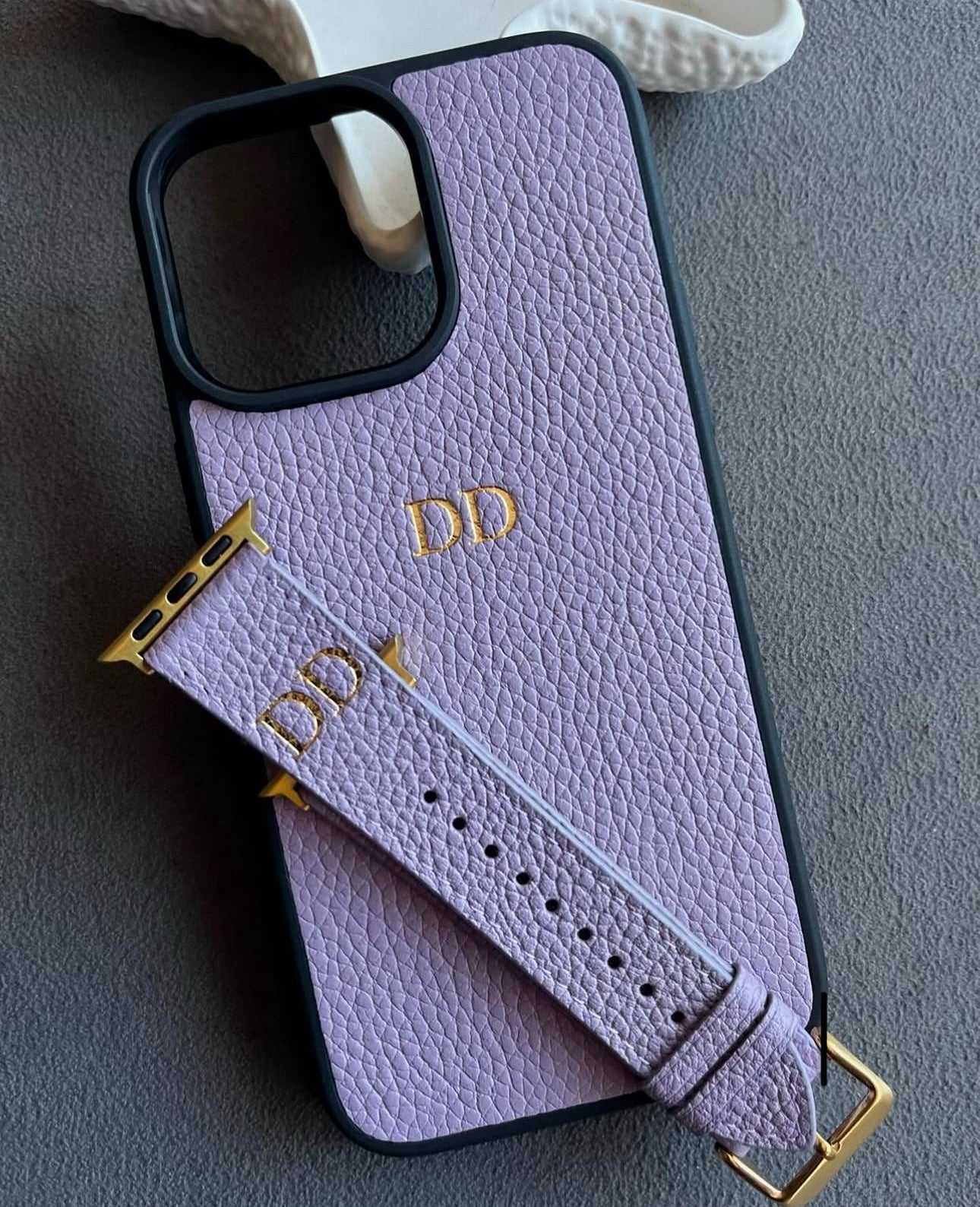Lila telefon kılıfı ve apple watch kordon seti