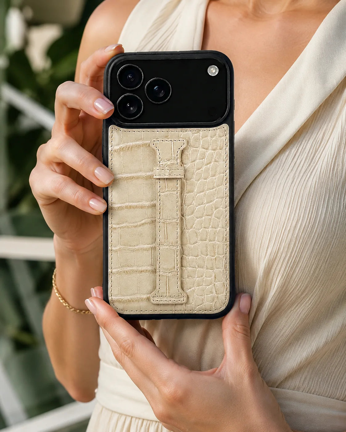 Kemerli iPhone Kılıfı | Bej Croco