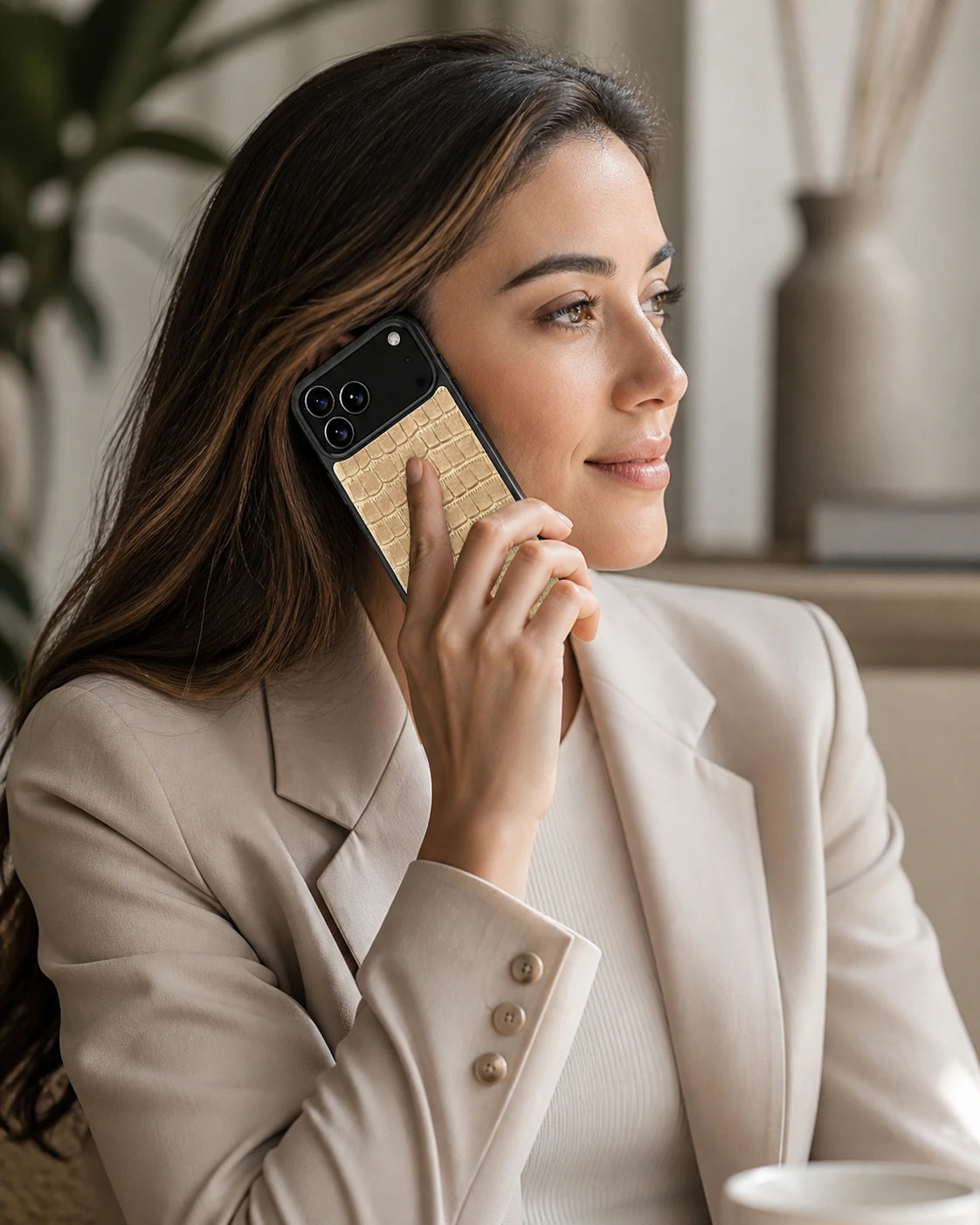 Deri iPhone Kılıfı | Koyu Krem Mat Croco | Havuz