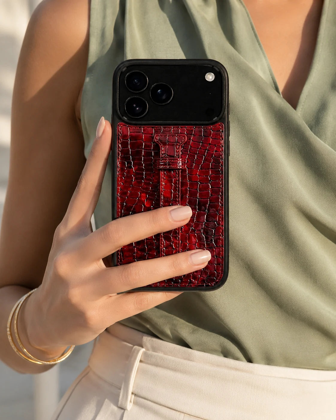 Kemerli iPhone Kılıfı | Kırmızı Siyah Küçük Croco
