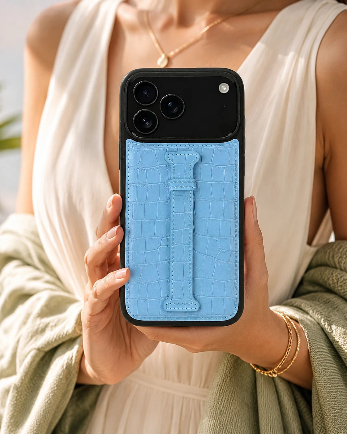 Kemerli iPhone Kılıfı | Bebek Mavi Mat Croco