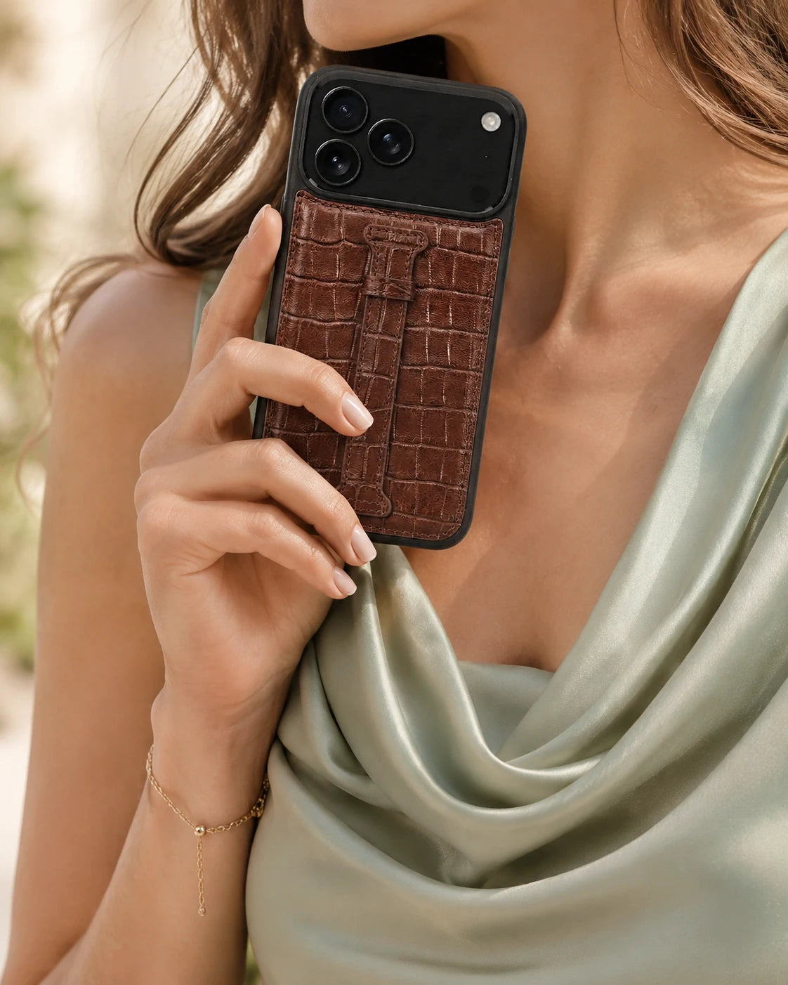 Kemerli iPhone Kılıfı | Kahve Mat Croco