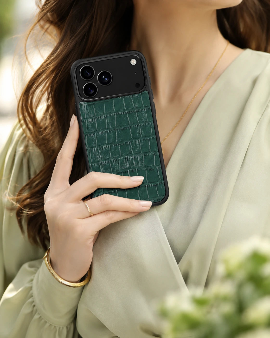 Deri iPhone Kılıfı | Zümrüt Yeşil Croco | Havuz