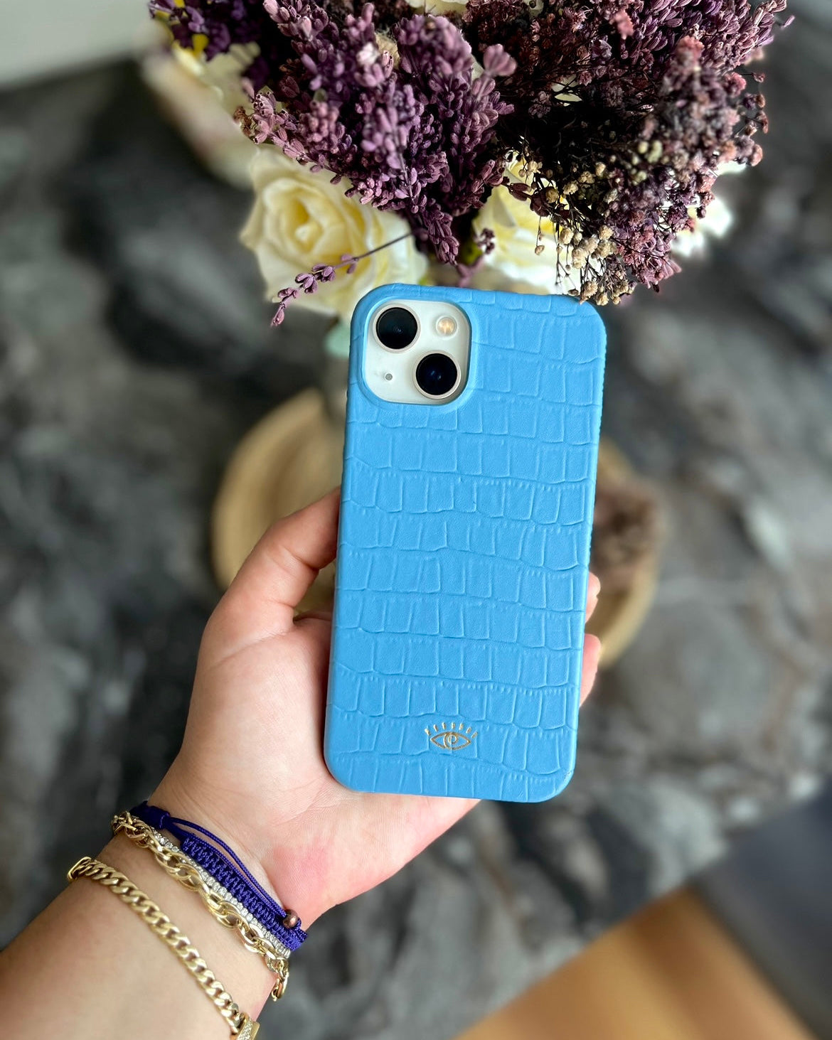 Bebek Mavi Mat Croco Deri iPhone Kılıfı