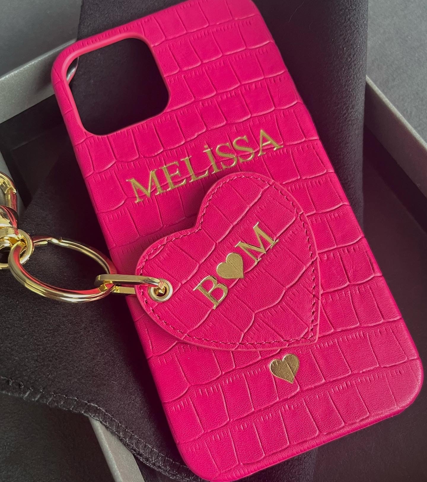 Mat Pembe Croco iPhone Kılıfı